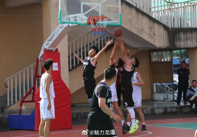 球员之间的