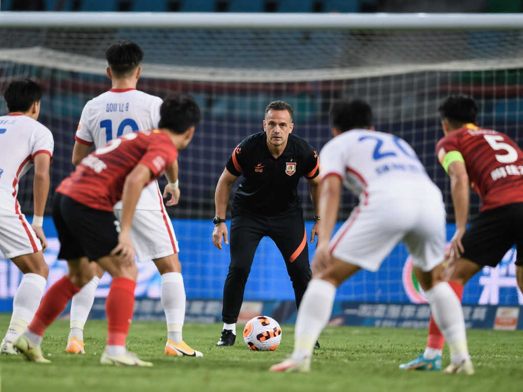 人對女足精 人對女足精