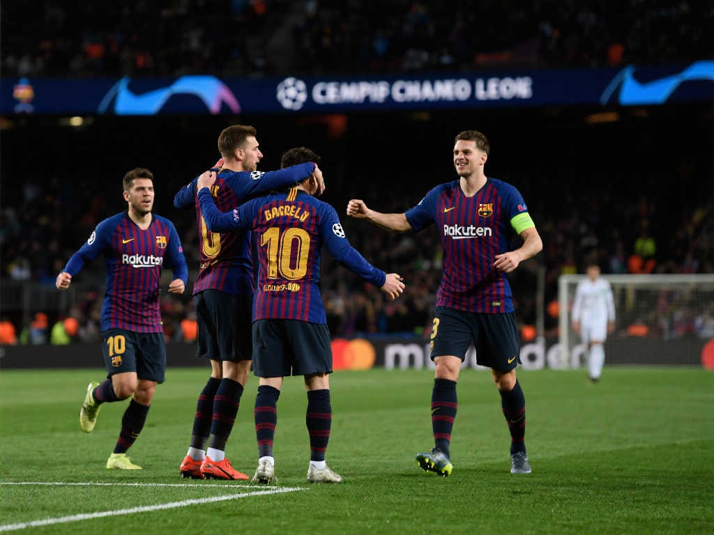 表现继续保 表现继续保