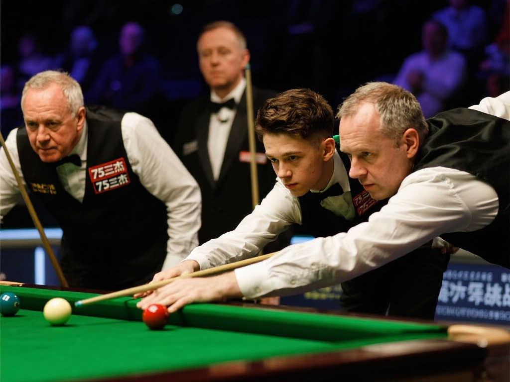 明对比的是 明对比的是